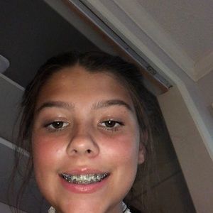 Meet your Posher, Evie